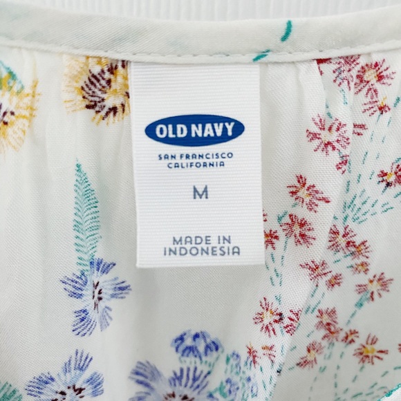Old Navy Floral Peasant Top - Picture 4 of 6